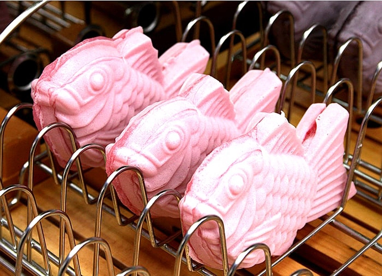 Bánh Taiyaki hoa anh đào